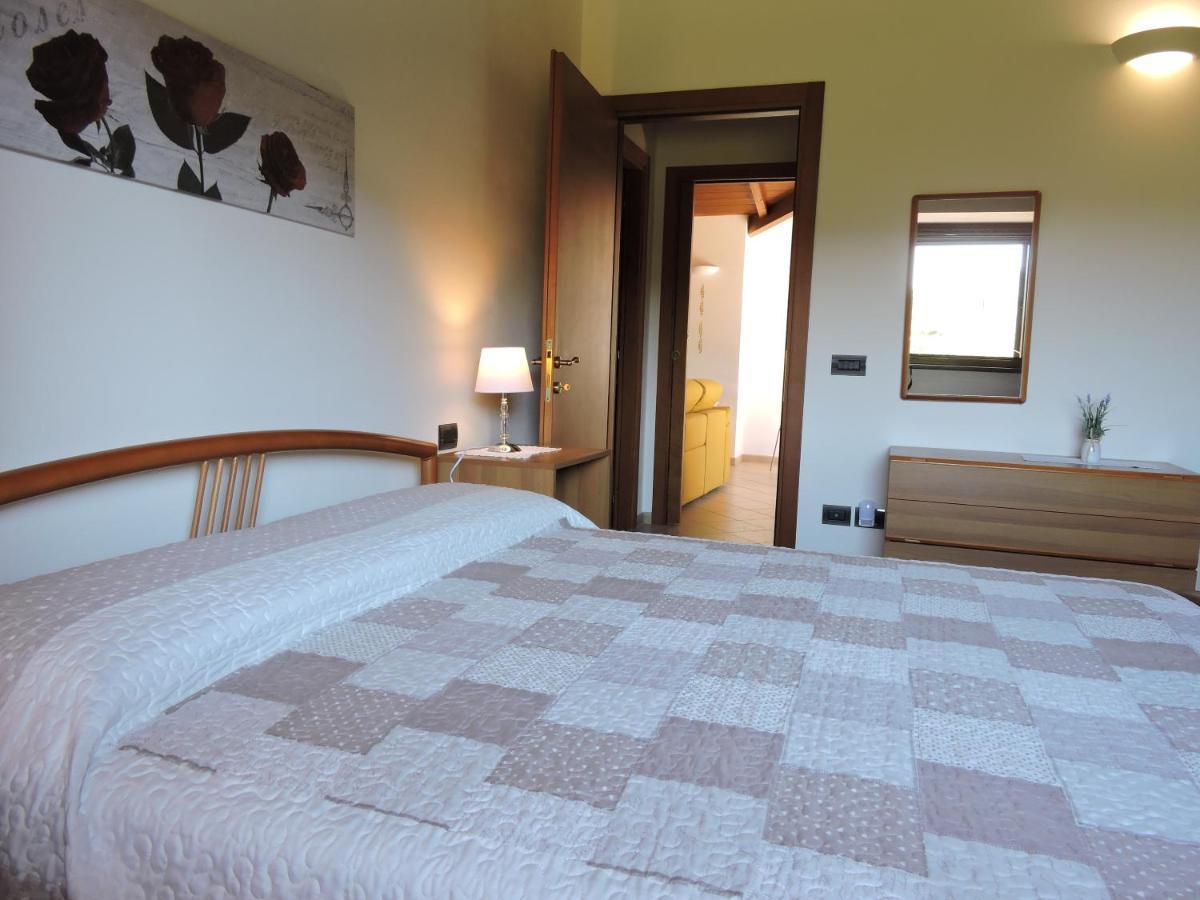 La Casa Di Marco E Lorella Fratta Todina Buitenkant foto